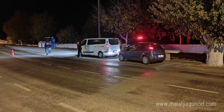 Koçarlı’da jandarma ekiplerinden ’sıcak nokta’ uygulaması