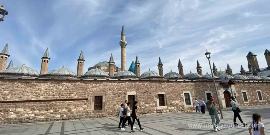 Konya Mevlana Müzesi, 2024’te 2 milyon 634 bin 355 kişi tarafından ziyaret edildi