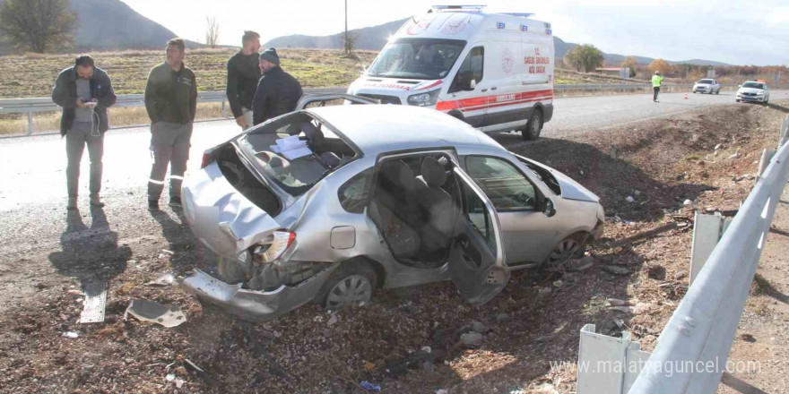 Konya’da otomobil devrildi: 4 yaralı