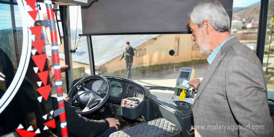 Konya’dan Tunceli’ye 2 otobüs