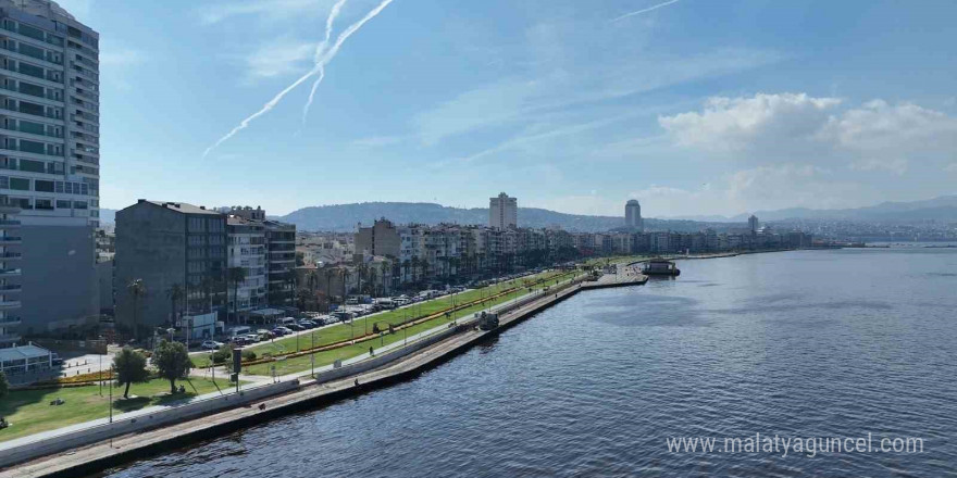 Kordon’da deniz taşkınlarını önlemek için yoğun tempo