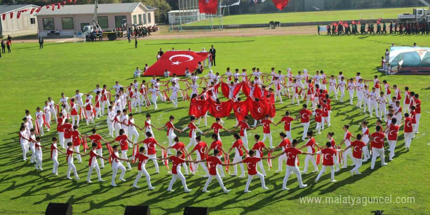 Körfez’de Cumhuriyet coşkusu