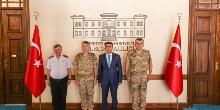 Korgeneral, Tanrıverdi’den Vali Aygöl’e ziyaret