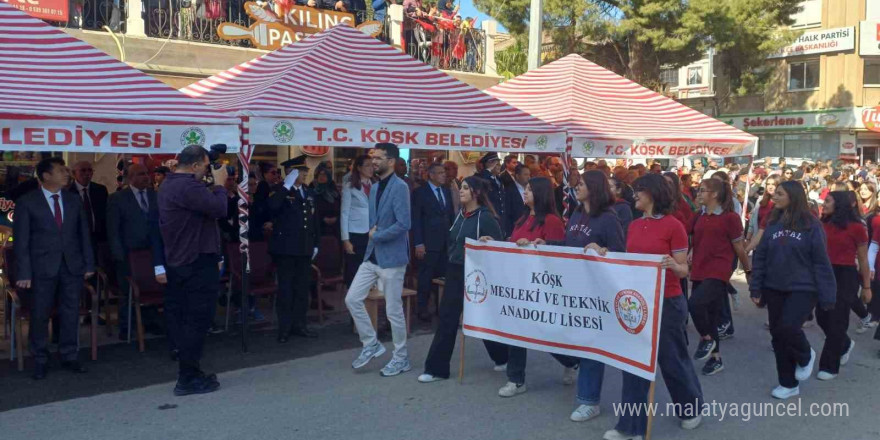 Köşk’te Cumhuriyet Bayramı törenle kutlandı