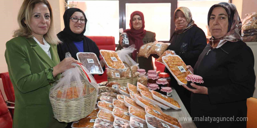 Köy kadınlarının el emeği ürünleri, Romanya sofralarını süslüyor