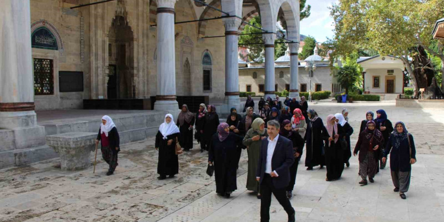 Köylü kadınlardan Amasya’da tarih turu: Müzeleri ilk defa gezdiler