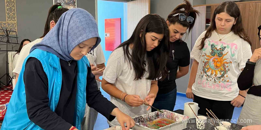 Kula Gençlik Kampı, diyabetli gençleri ve annelerini misafir etti