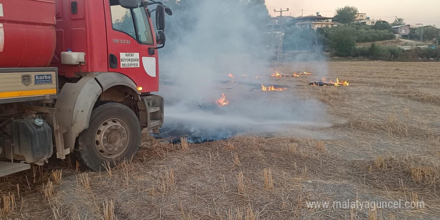 Kumlu’da anız yangını