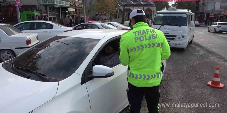 Kurallara uymayanlar polisten kaçamıyor