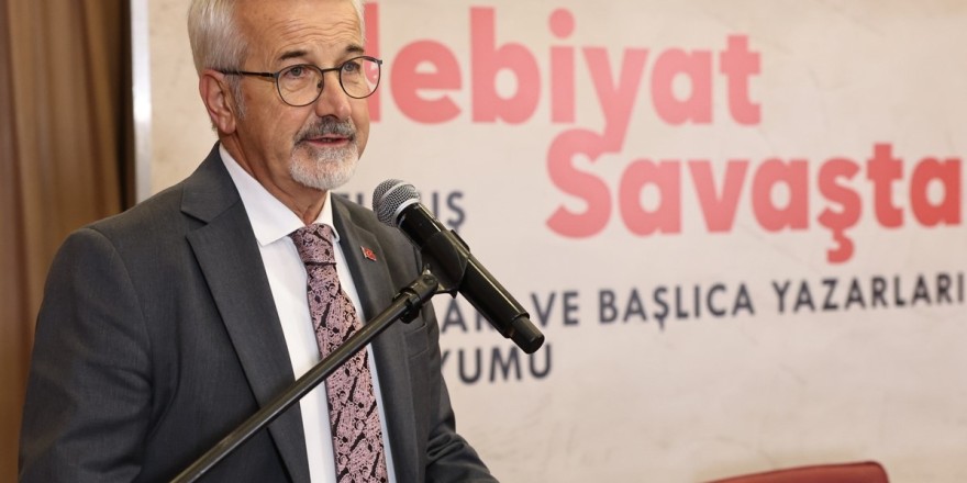 Kurtuluş Savaşı’nın Türk Edebiyatı’na yansımaları bu sempozyumda ele alınıyor