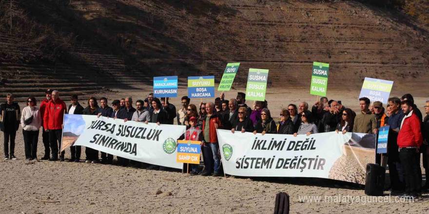 Kuruyan barajda basın açıklaması: Susuzluk kapıda