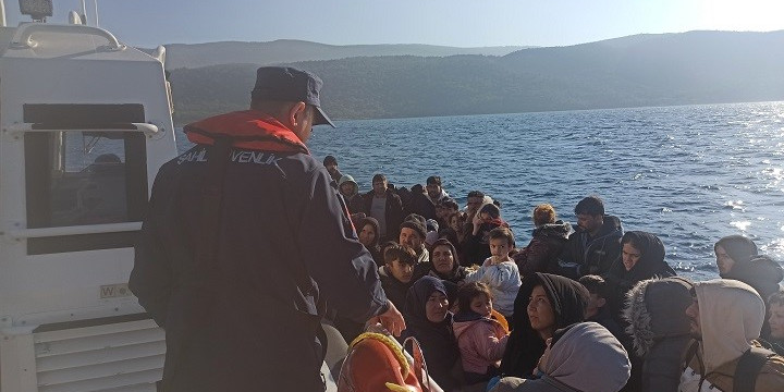 Kuşadası’nda 29 düzensiz göçmen yakalandı