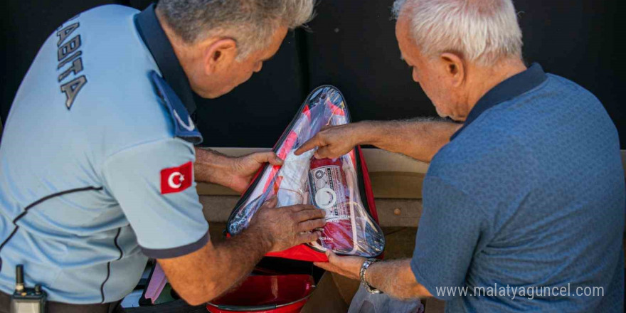 Kuşadası’nda okul servisleri denetlendi