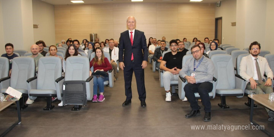 Kütahya Şehir Hastanesi’nde konferans