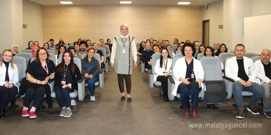 Kütahya Şehir Hastanesi’nde yıl sonu değerlendirme toplantısı