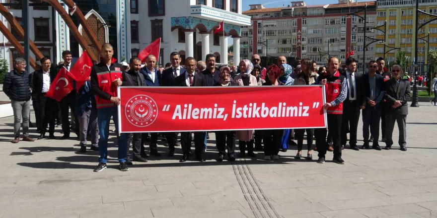 Kütahya’da 'Ailemiz istikbalimiz' yürüyüşü