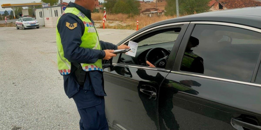 Kütahya’da emniyet kemeri ve çocuk bağlama sistemleri denetimi