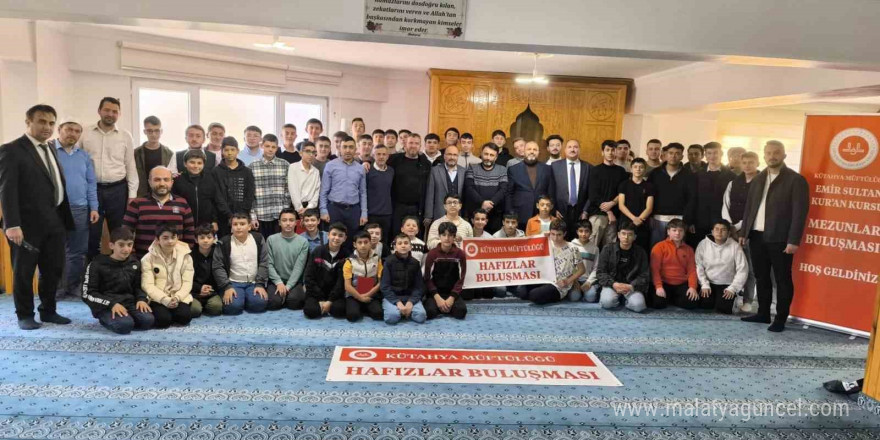 Kütahya’da 'Mezun Hafızlar Buluşması'