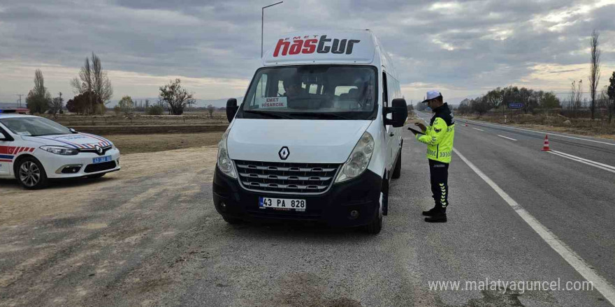 Kütahya’da yük ve yolcu taşımacılığına yönelik denetimler yapıldı