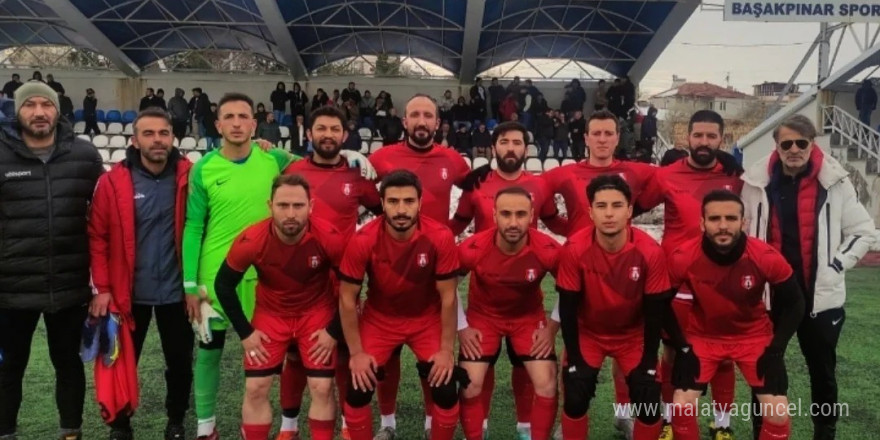 Lider Özvatanspor 4 golle kazandı