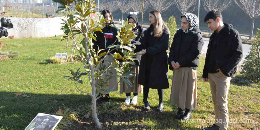 Lise öğrencileri Ziraat Fakültesi ve Botanik bahçesini inceledi