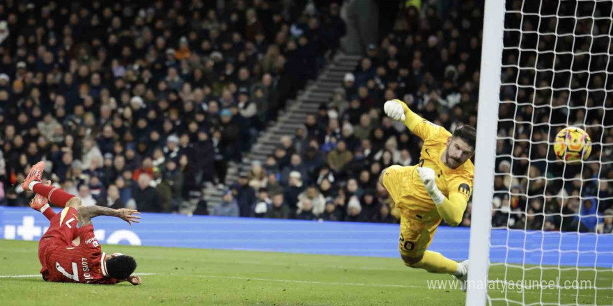 Liverpool, Tottenham engelini 6 golle aştı