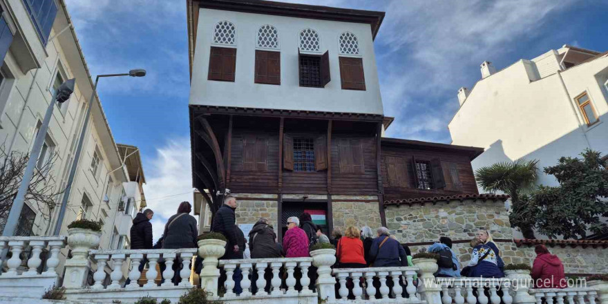 Macar Kralı’nın müzesi Bulgar turistlerin gözdesi oldu