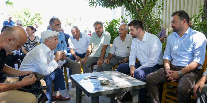 Makam koltuğu haczedilen Boltaç, güne Tarsus Makam bölgesinde vatandaşlarla başladı