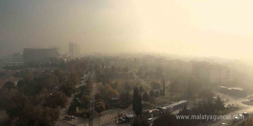 Malatya güne sis ile uyandı