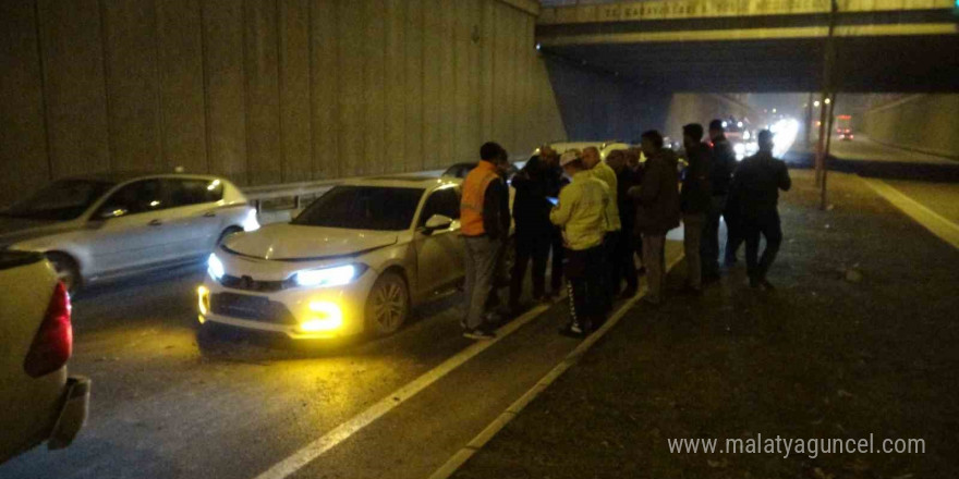 Malatya’da 4 araçlı zincirleme kaza