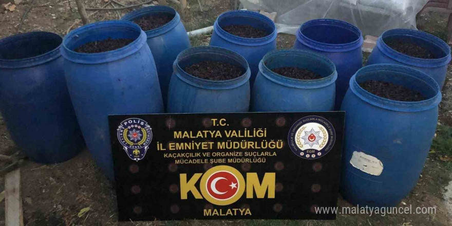 Malatya’da 4 bin 696 litre sahte alkol ele geçirildi