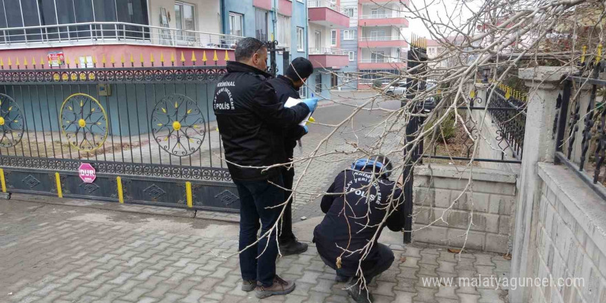 Malatya’da başından silahla vurulan genç kurtarılamadı