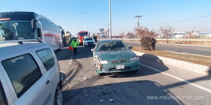 Malatya’da iki araç çarpıştı, 1 yaralı