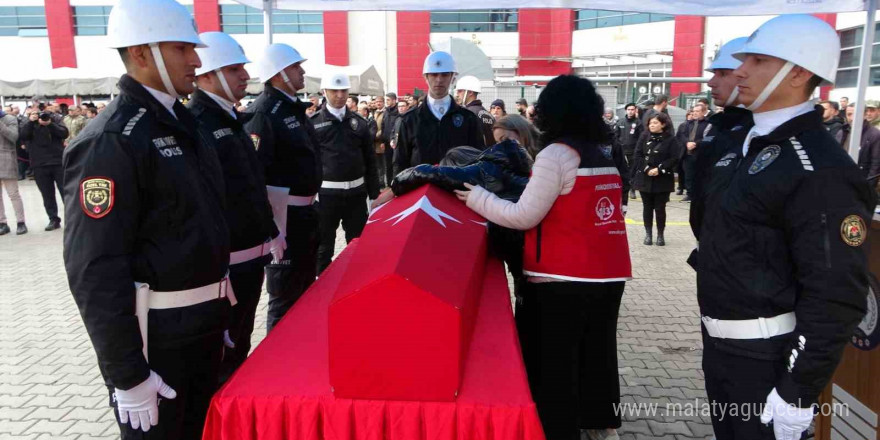 Malatya’da kazada şehit olan polis memuru için tören düzenlendi