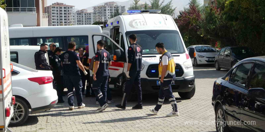 Malatya’da yürekleri ağza getiren yangın