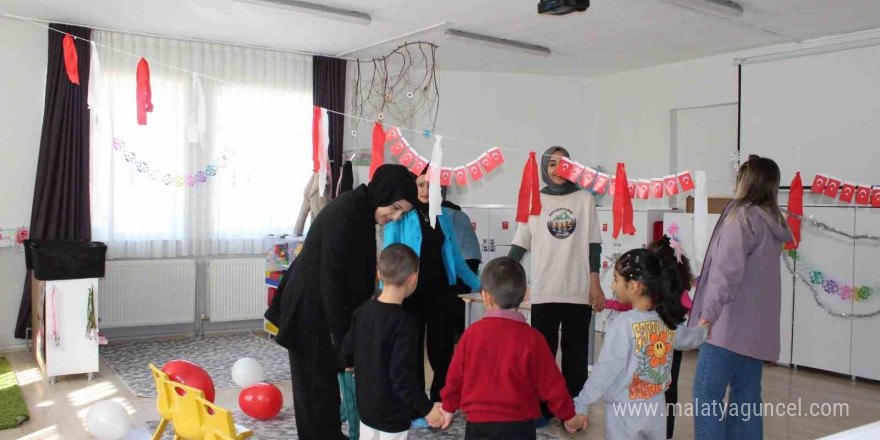 Mama Hatun Anaokulunda Cumhuriyet coşkusu