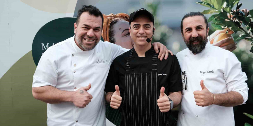 Mandalina Festivali yoğun ilgi gördü