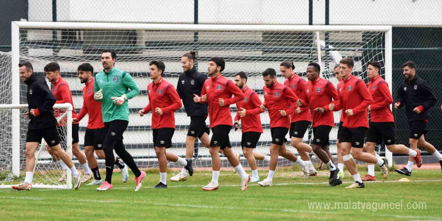 Manisa FK, Keçiörengücü maçı hazırlıklarına devam ediyor