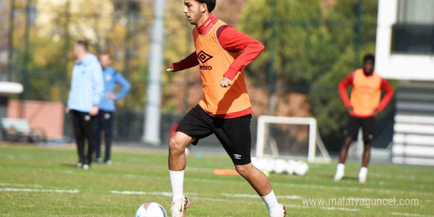 Manisa FK, lider Erzurumspor FK’yı ağırlayacak