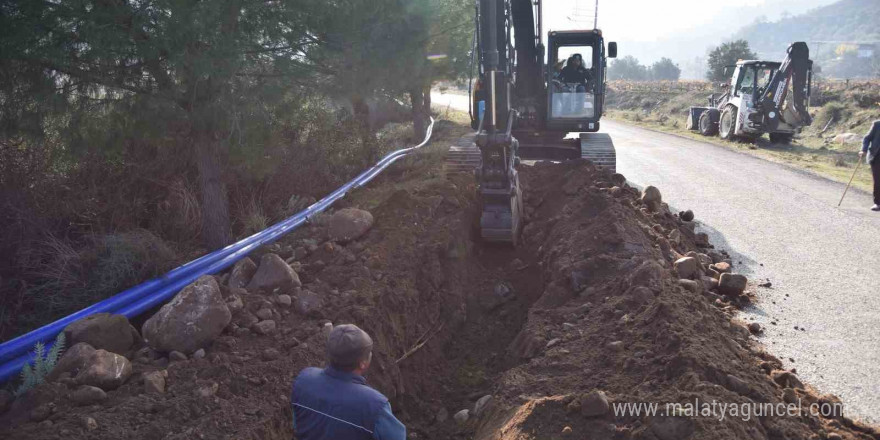 Manisa’da iki mahallenin taşıma su çilesi sona eriyor