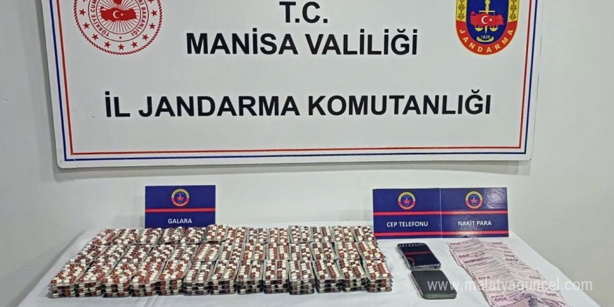 Manisa’da iki şahıs uyuşturucu ticaretinden tutuklandı