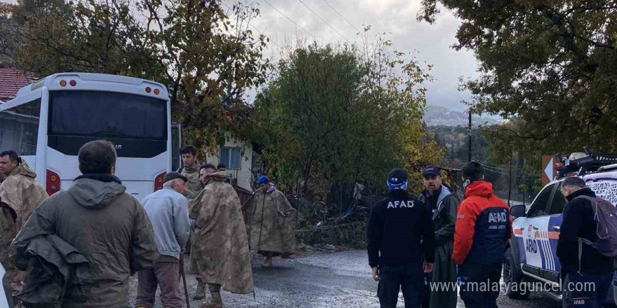 Mantar toplamak için çıkıp bitkin halde bulunan yaşlı adam hastanede hayatını kaybetti