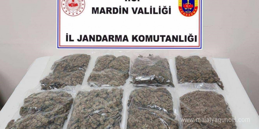 Mardin’de durdurulan araçta uyuşturucu madde ele geçirildi