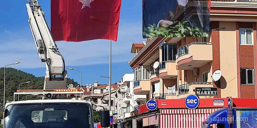 Marmaris, 29 Ekim’e hazırlanıyor