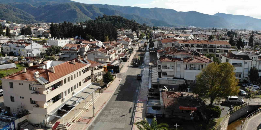 Marmaris Adnan Menderes Caddesi’nde çalışma başlatıldı