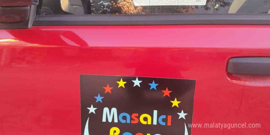 Masalcı Ragıp Amca’nın ‘Masal Taksi’si yollara düşüyor