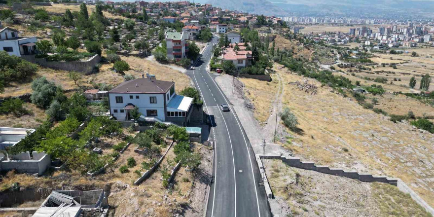 Melikgazi Belediyesi Mimarsinan Mahallesi’ne yeni yollar kazandırdı