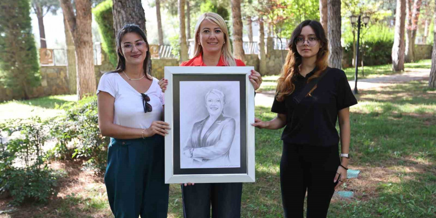 Merkezefendi Belediyesi Sanat Merkezi gençlere destek oluyor