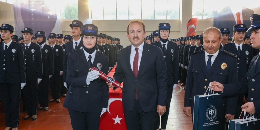 Mersin POMEM 30. dönem mezunlarını verdi