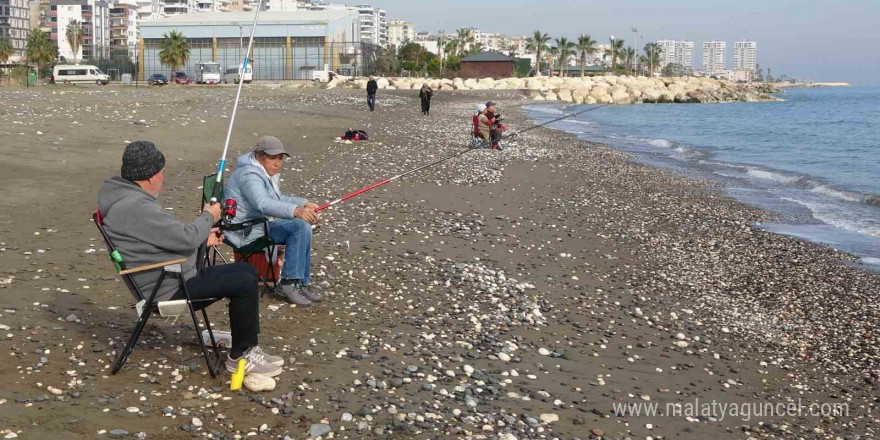 Mersin’de deniz ve kumsal satışa çıkarıldı